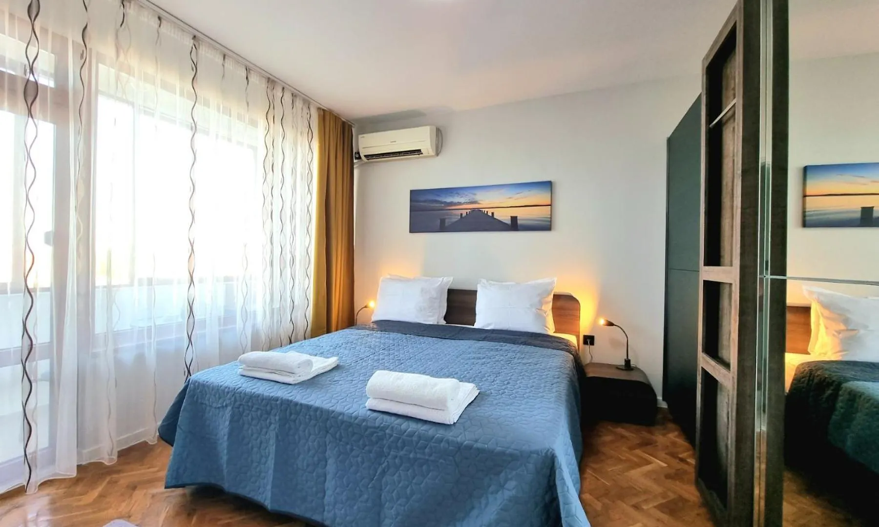 Apartment Sunrise - 2 Bedrooms To The Sea 부르가스 0*,  불가리아