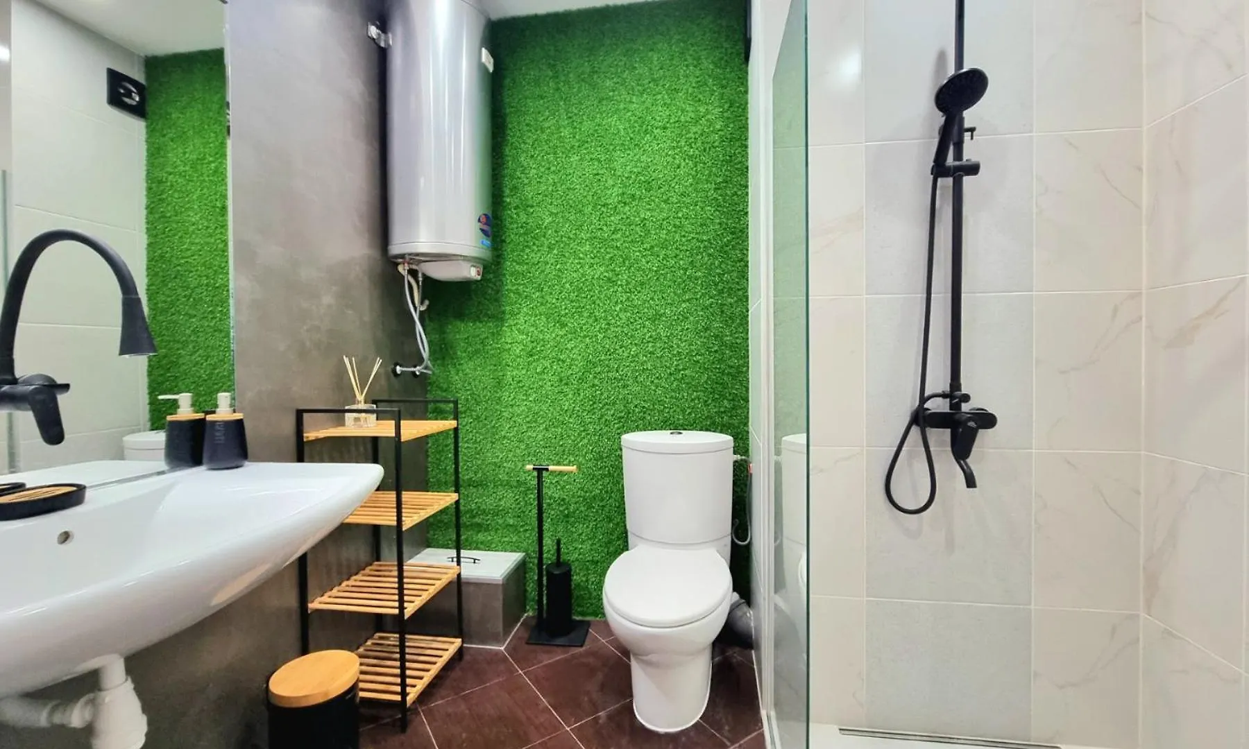 Apartment Sunrise - 2 Bedrooms To The Sea 부르가스