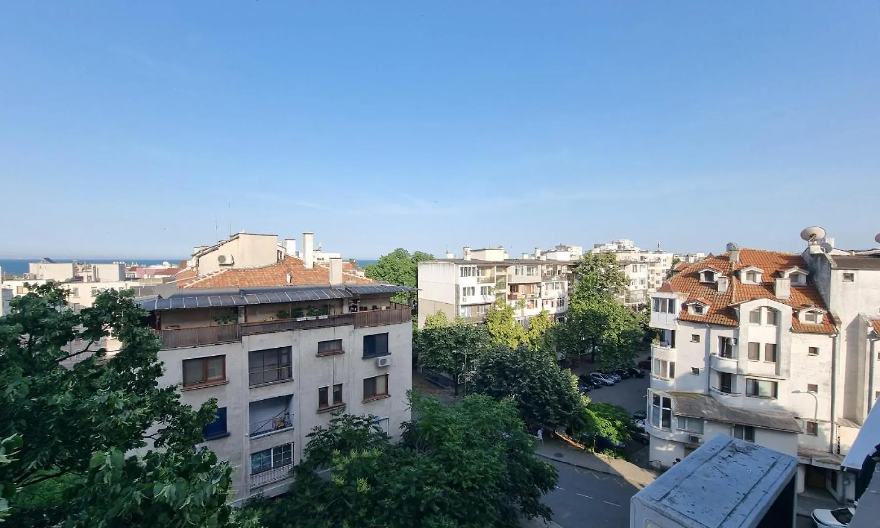 Apartment Sunrise - 2 Bedrooms To The Sea 부르가스