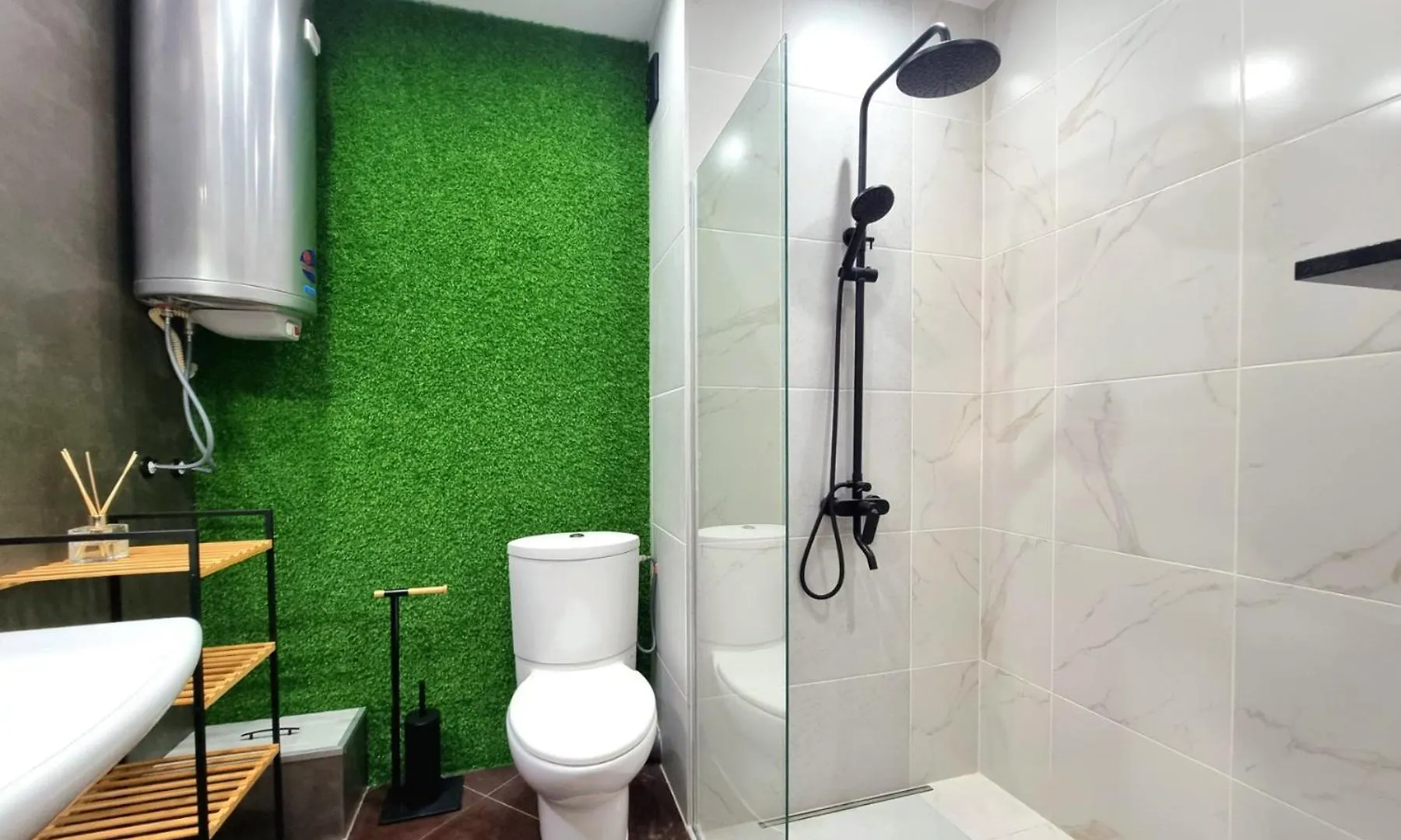 Apartment Sunrise - 2 Bedrooms To The Sea 부르가스
