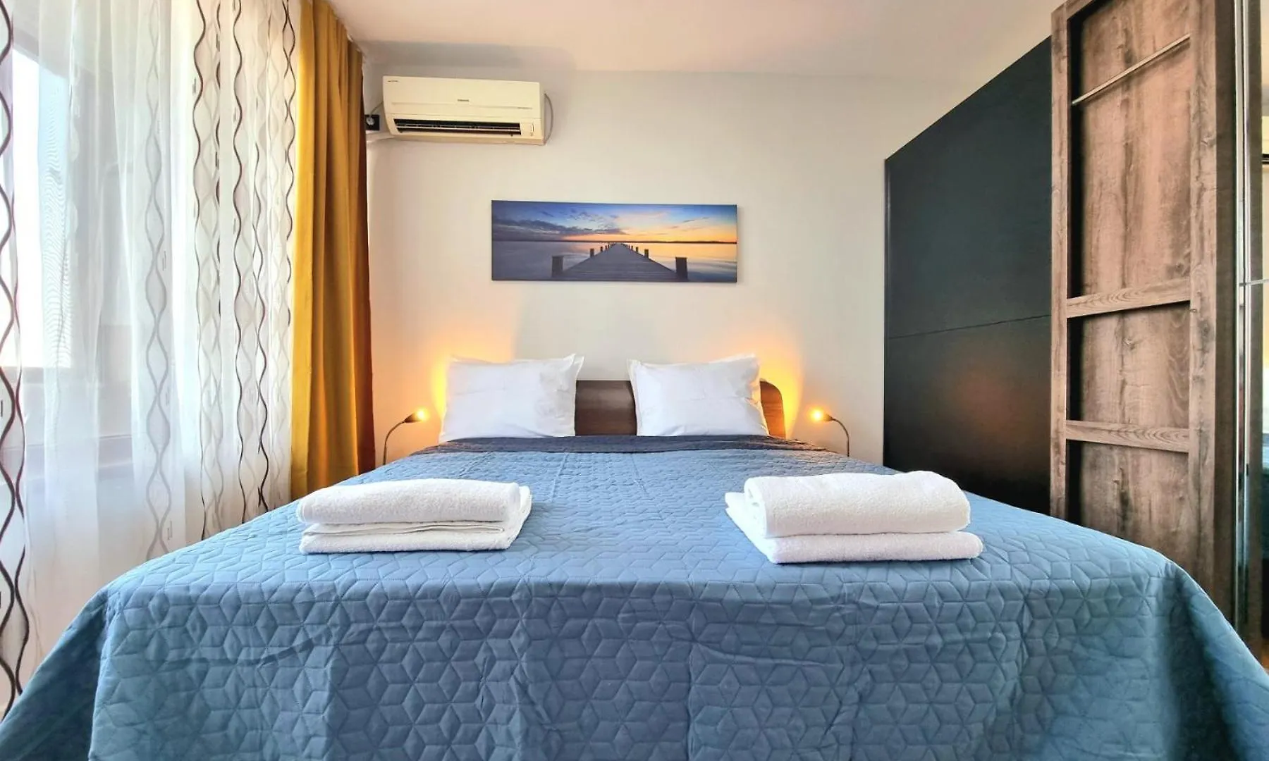 Apartment Sunrise - 2 Bedrooms To The Sea 부르가스
