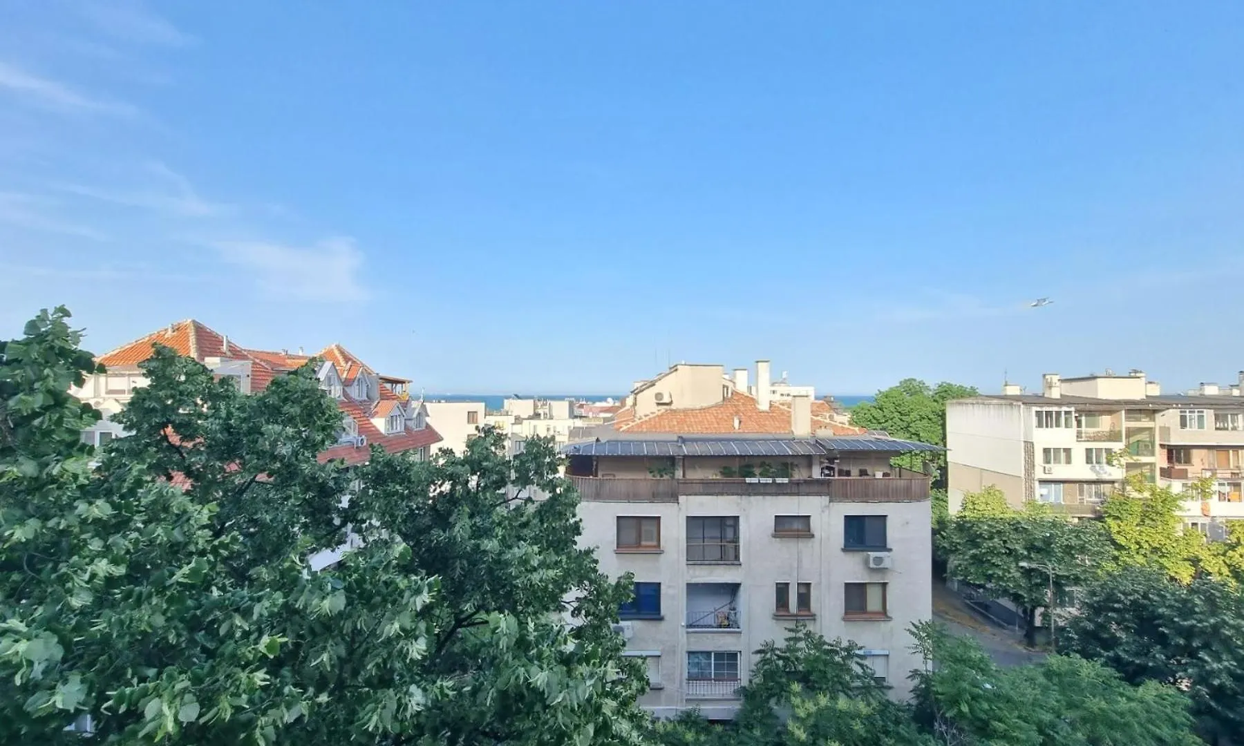 Apartment Sunrise - 2 Bedrooms To The Sea 부르가스 0*,