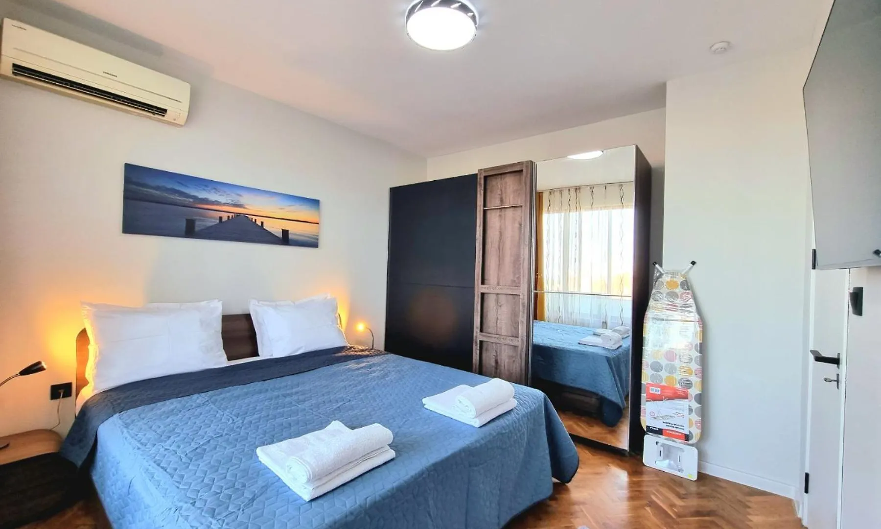 Apartment Sunrise - 2 Bedrooms To The Sea 부르가스